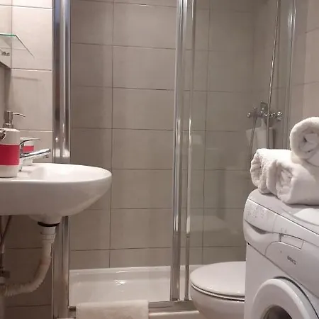 Mng-apart Playa Americas Honda Apartman *